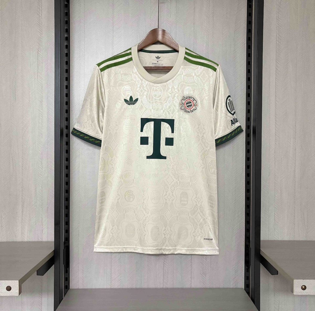 Bayern Munich Oktoberfest Jersey 25-26 Season